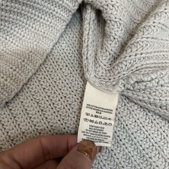 Free People Sweater Womens Size Medium Damsel Bell Sleeve Cropped Gray Oversized - Picture 8 of 9